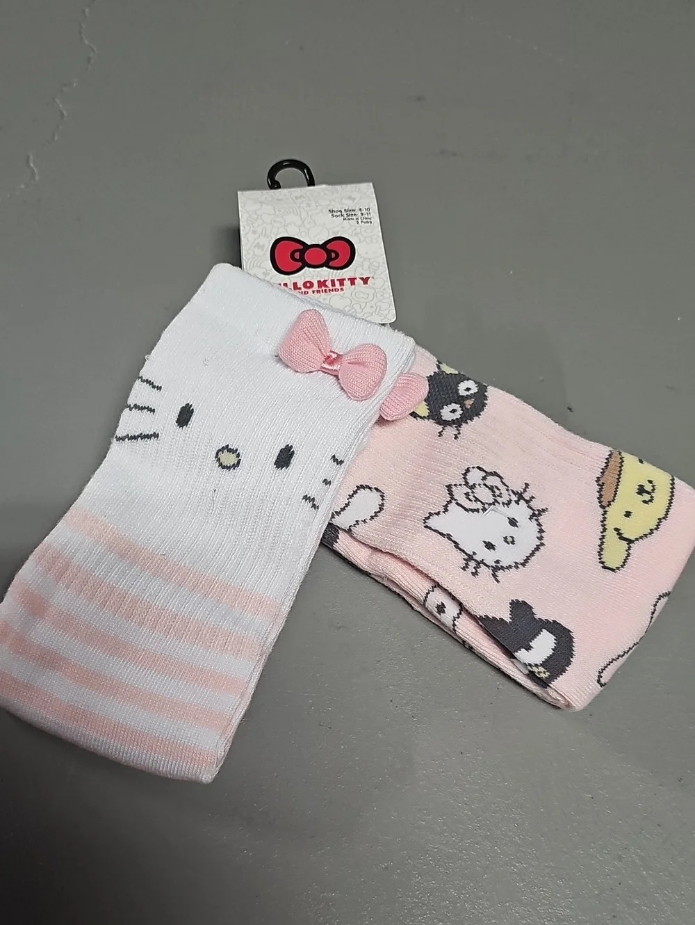 Sanrio NWT Hello Kitty and Friends Crew Socks 2-Pack Cartoon Kawaii Y2K Pink